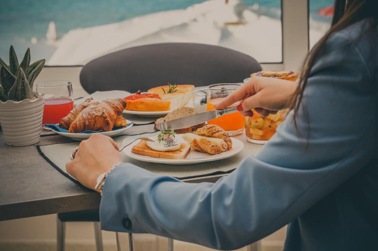 Albatros Hotel